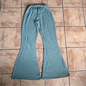 Aerie Offline Flared Leg Sweatpants Elastic Waist Drawstring Size Medium Lounge